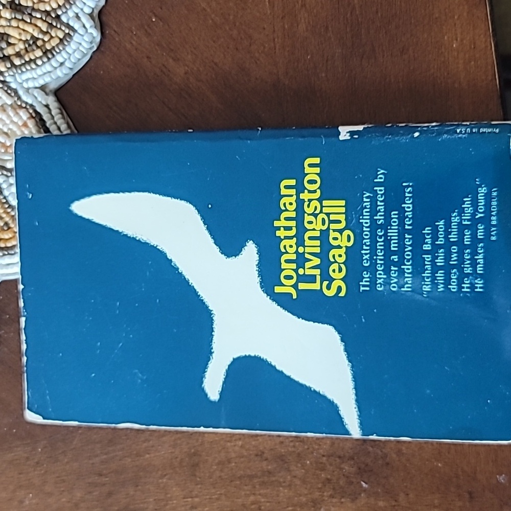 'Jonathan Livingston Seagull', 2 'The Cat Who...' & 'The Giver Of Stars' Books. - Picture 10 of 11